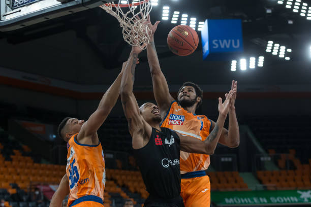 并增加体育 并增加体育