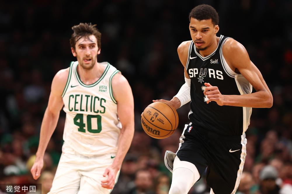 对运动员的 对运动员的